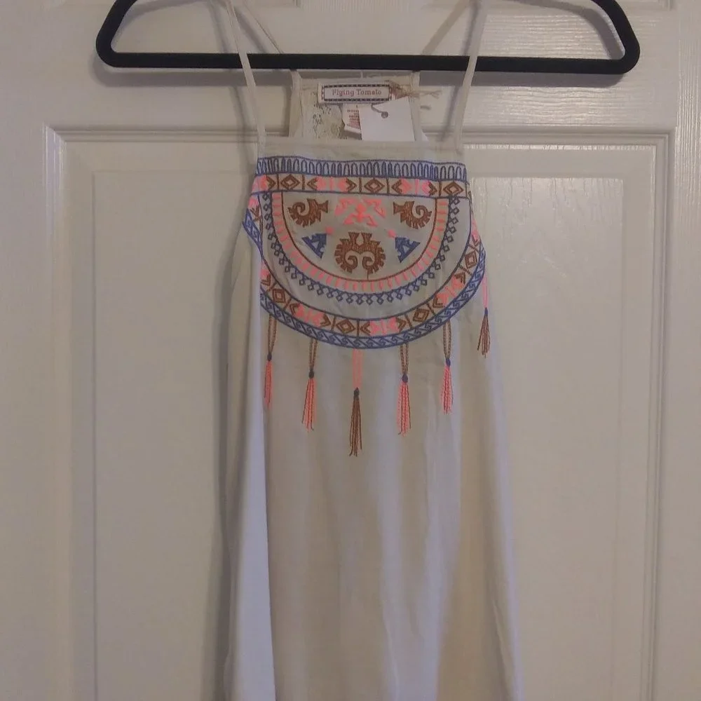 Flying Tomato | Embroidered Dreamcatcher on Cream Cami | S | New